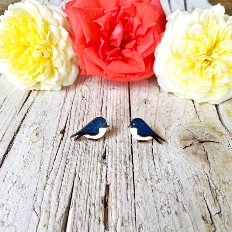 Orecchini Rondini Che Si Guardano di Legno