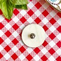 Spilla in legno dipinto a mano con faccina buffa a forma di pizza