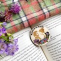 Spilla Jamie & Claire “Blood of My Blood” – Spilla Outlander in legno dipinto