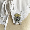 Luckenbooth classico – Cuore scozzese con corona dorata e cardo viola-verde