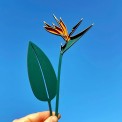Strelitzia in legno dipinta a mano – Fiore Eterno Invernale | Decorazione elegante artigianale