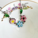 Collane Mini Bouquet: Tre Fiori e Simboli botanici – Dipinti a mano