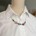 Collane Mini Bouquet: Tre Fiori e Simboli botanici – Dipinti a mano