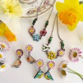 Collane Mini Bouquet: Tre Fiori e Simboli botanici – Dipinti a mano
